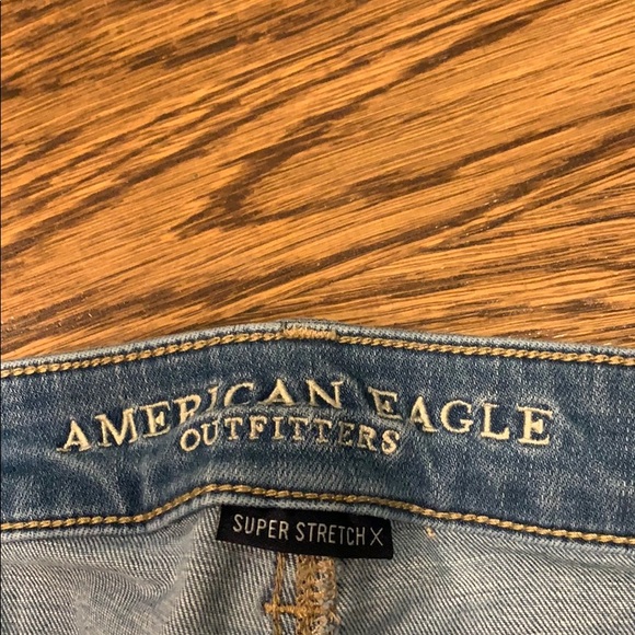 American Eagle ripped super stretch skinny jeans - Picture 3 of 3